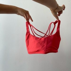 Lululemon sports bra